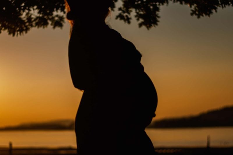 silhouette maternity shoot