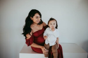 pregnant mom and toddler during photoshoot - best spas in beaverton